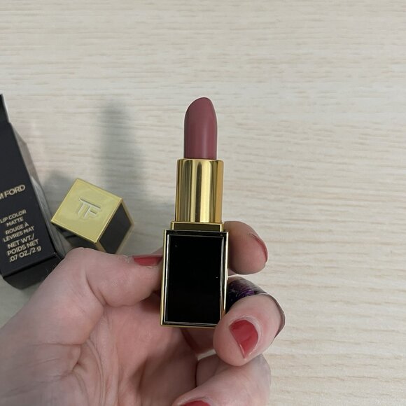 Tom Ford NEW Lip Color Matte Lipstick in 04 Thomas 2G - Picture 3 of 7
